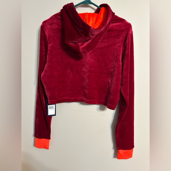 Women’s Medium FILA burgundy and orange velvet crop hooded top, hoodie - Picture 9 of 10